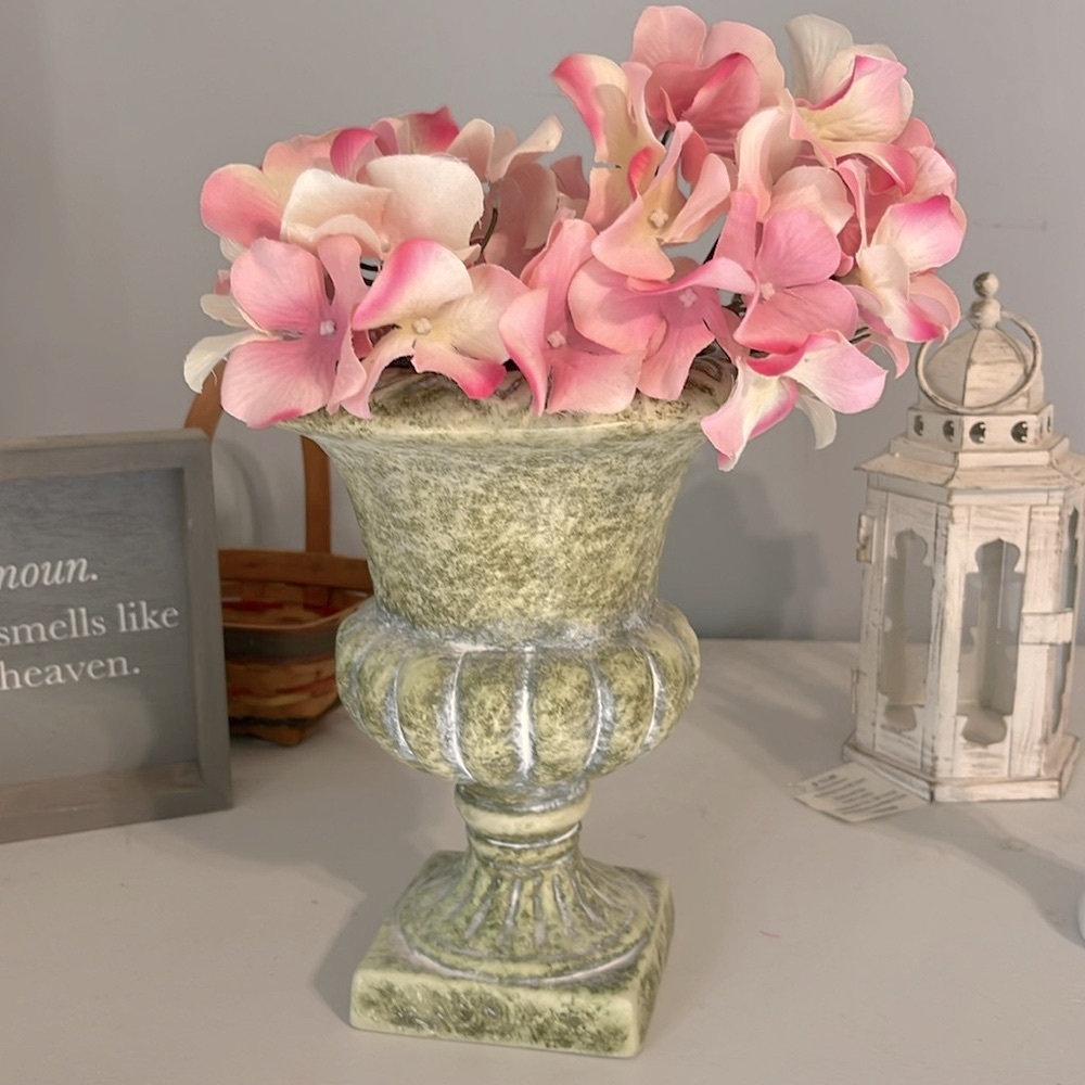 Elegant Green Stone-Look Urn